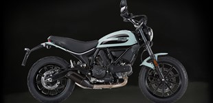 Suzuki VanVan 125 2017 vs Ducati Scrambler Sixty2 2018